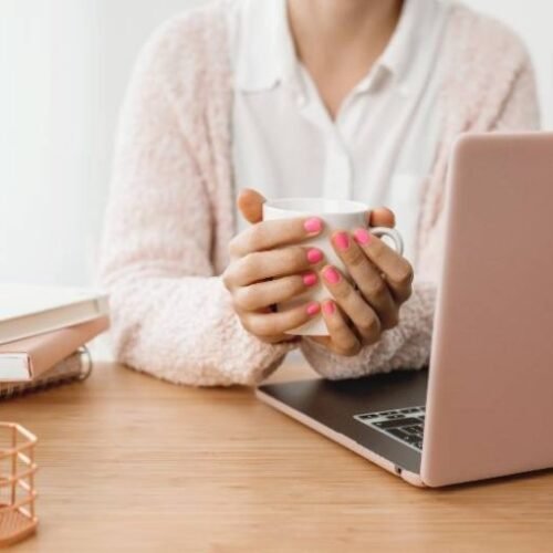 Top Bloggers Share Their Daily Blogging Routine